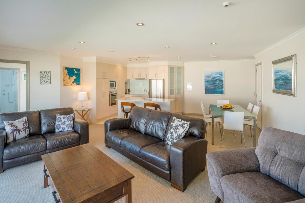 Crow'S Nest Apartments Whitianga Buitenkant foto