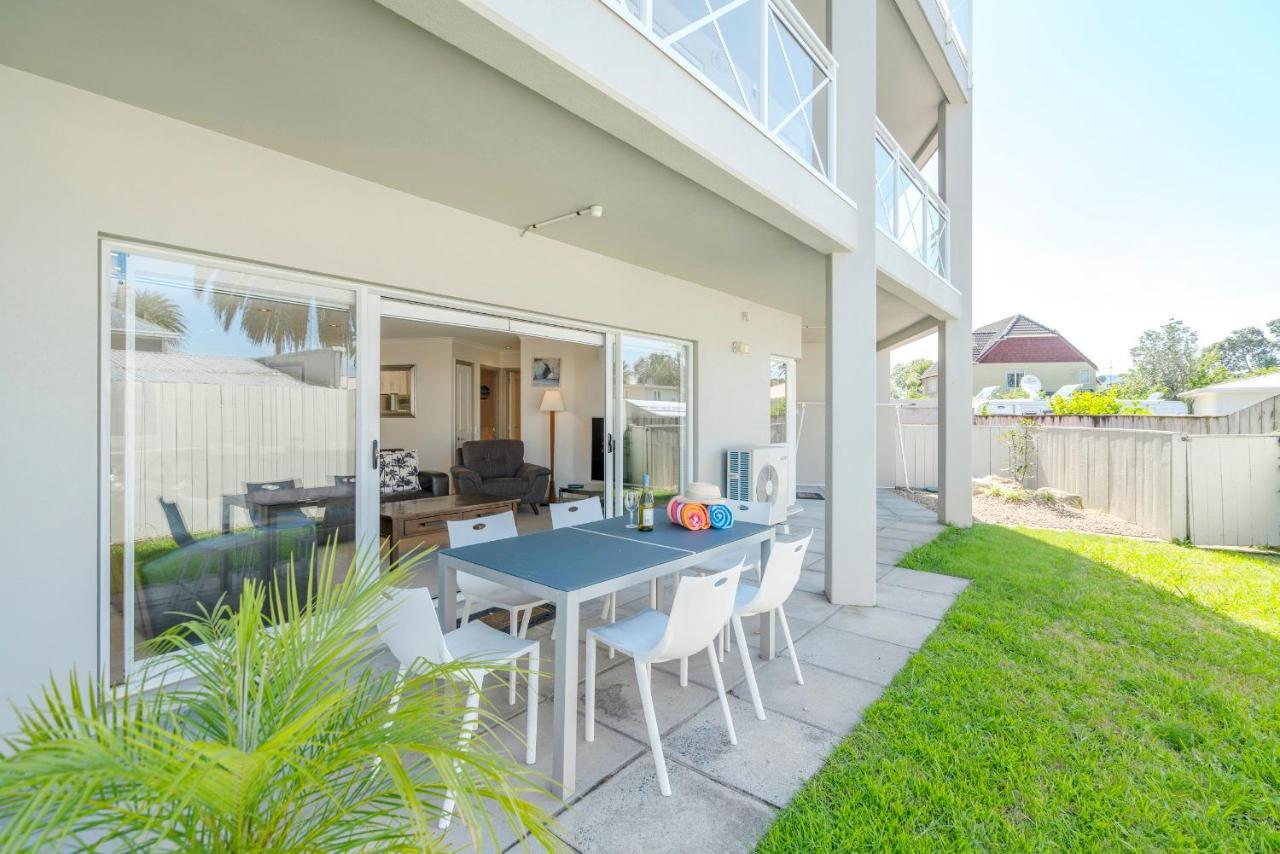 Crow'S Nest Apartments Whitianga Buitenkant foto