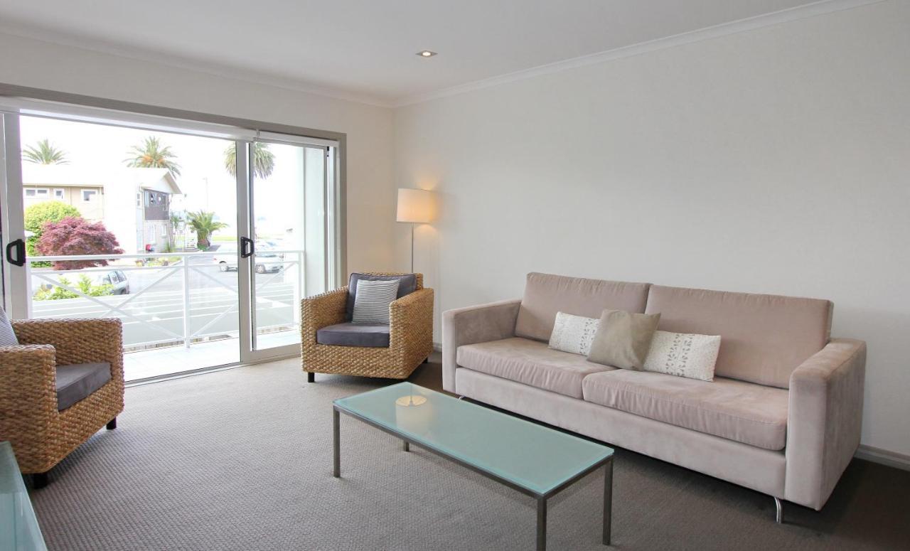 Crow'S Nest Apartments Whitianga Buitenkant foto