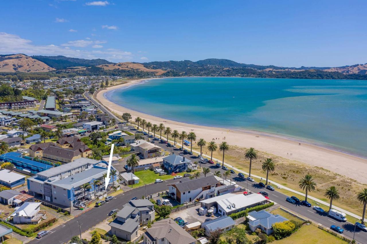 Crow'S Nest Apartments Whitianga Buitenkant foto