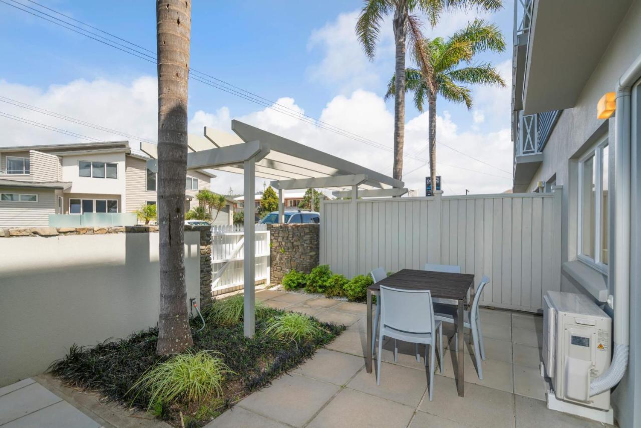 Crow'S Nest Apartments Whitianga Buitenkant foto