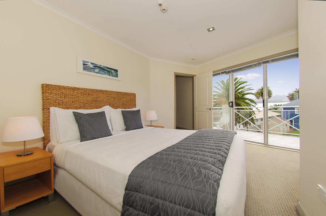 Crow'S Nest Apartments Whitianga Buitenkant foto